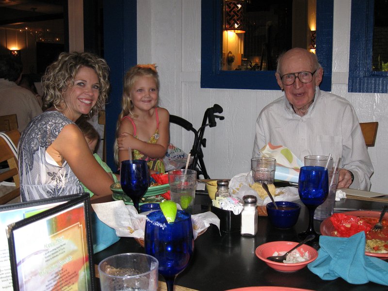 Tina, Judge, Teghan, & Hume.jpg